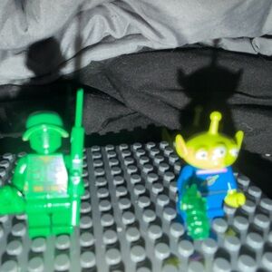 Green Soldier and Alien Toy Story Minifigures